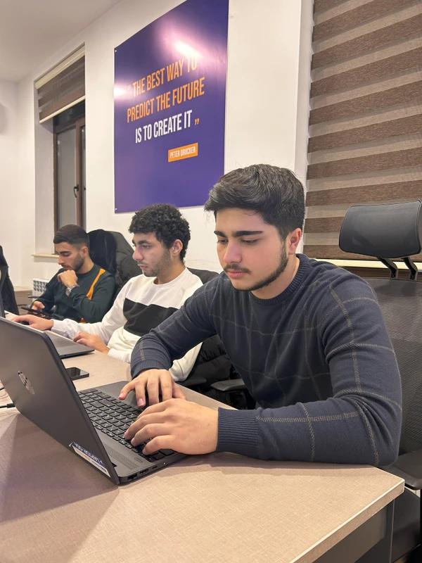 Java Back-End Proqramlaşdırma Dərsi