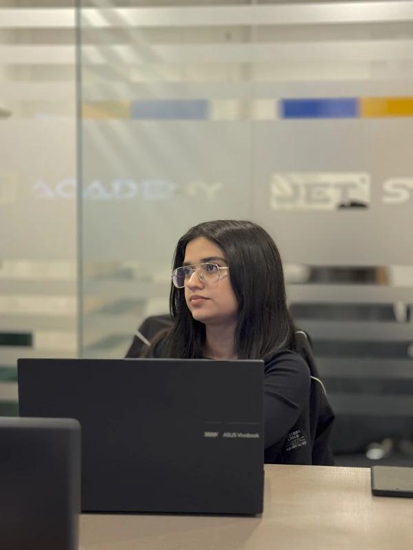 Front-End Proqramlaşdırma Dərsi